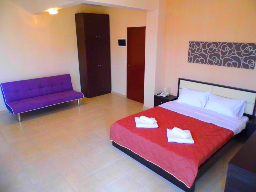 Golden Beach Hotel Metamorfosi  Bagian luar foto