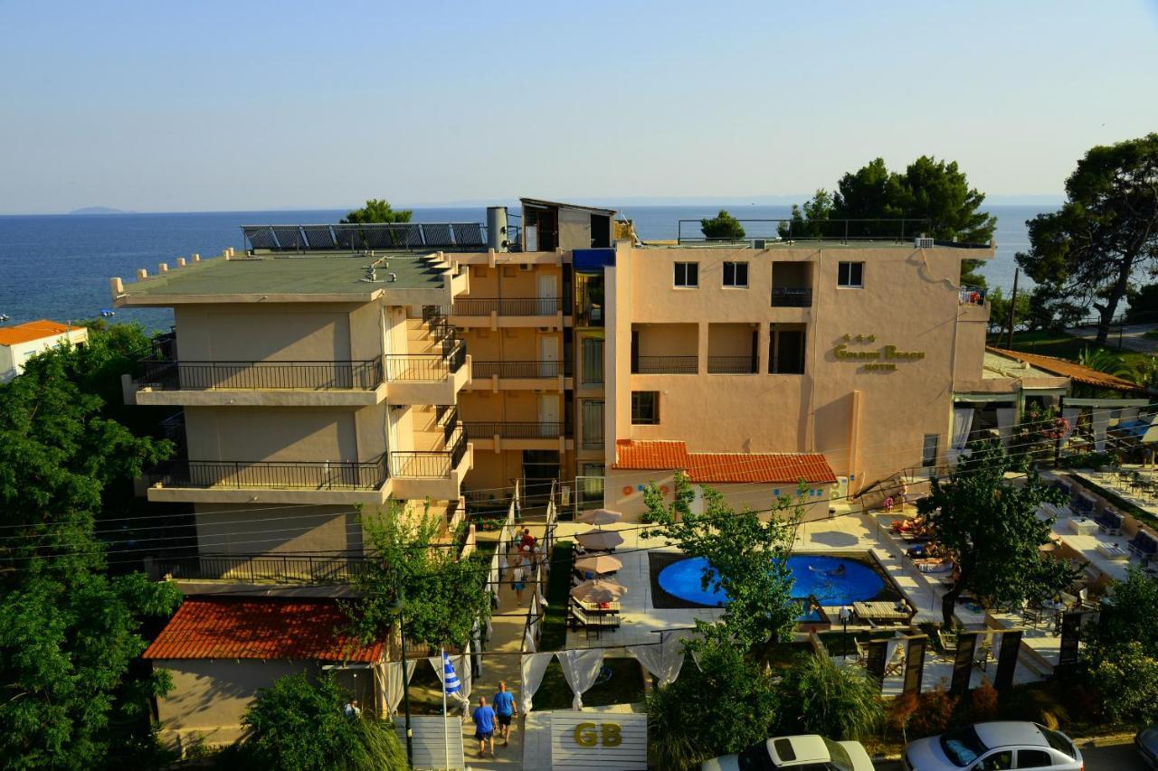 Golden Beach Hotel Metamorfosi  Bagian luar foto