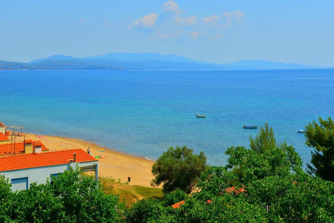 Golden Beach Hotel Metamorfosi  Bagian luar foto
