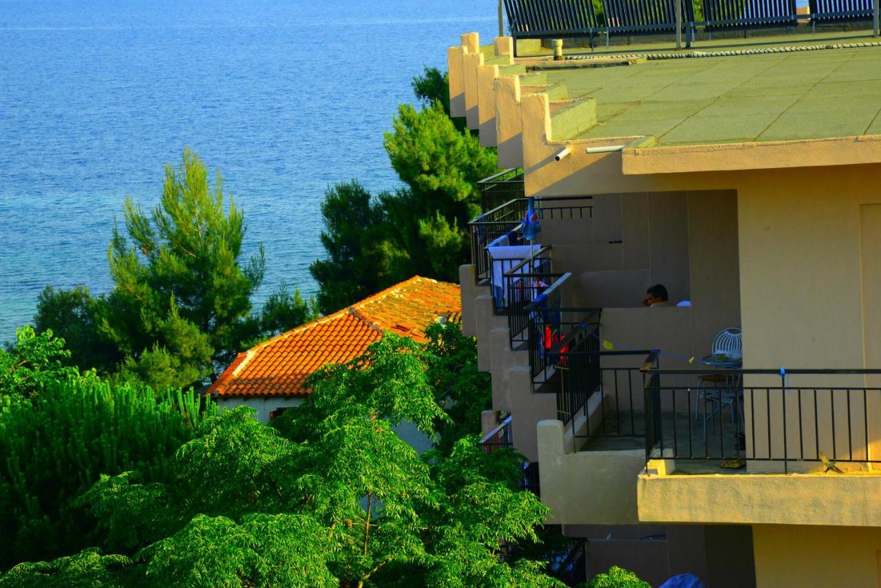 Golden Beach Hotel Metamorfosi  Bagian luar foto